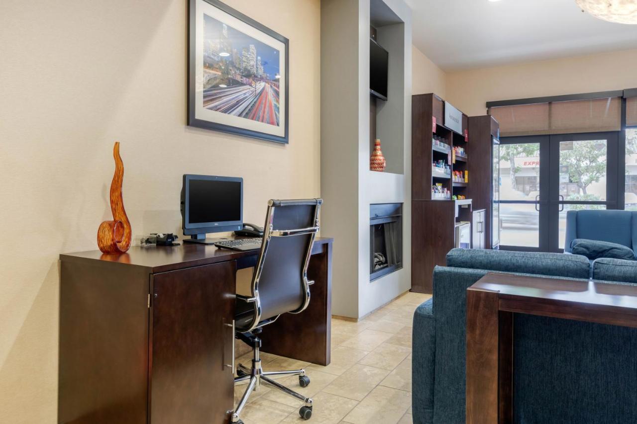 Comfort Suites Near City Of Industry - Los Angeles La Puente Esterno foto